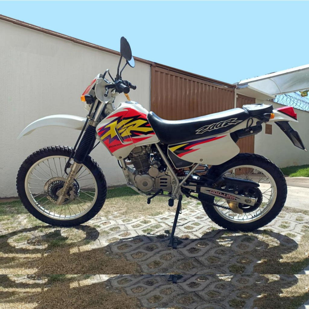 Sticker Decal XRB200 XR200 Brasil 1999 White side cover fuel tank (Free shipping) vintage_bike_store