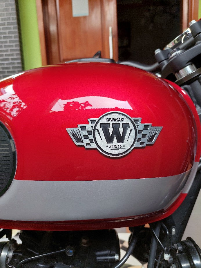 Kawasaki W Series metal emblem retro racing badge for W175 W250 W800 vintage motorcycle tank install red tank
