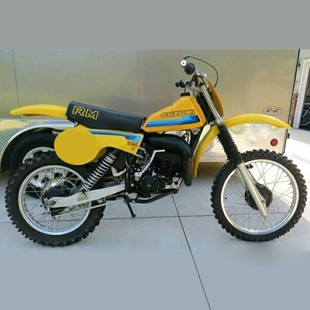 Sticker Decal RM125 RM 125 1980 side cover tank sample application vintagebikestore.net