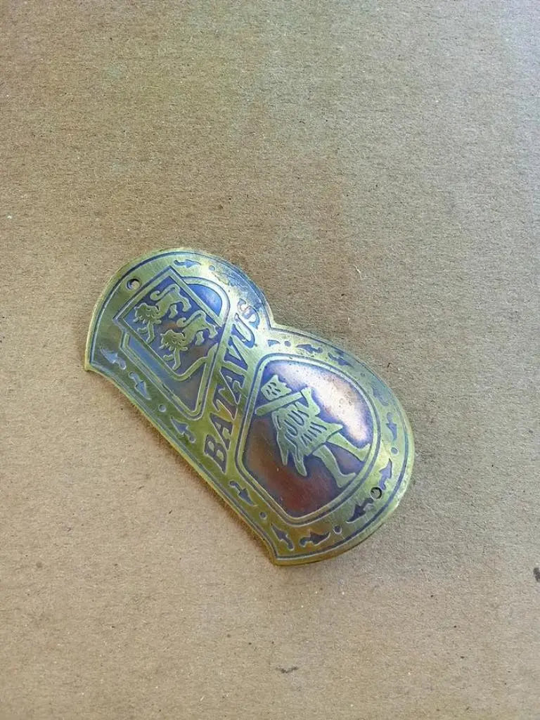 Batavus vintage bicycle brass head badge