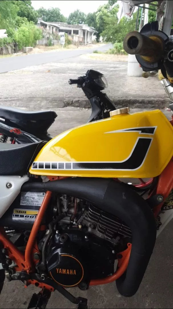 Yamaha DT100 Custom reproduction motorcycle sticker decal set