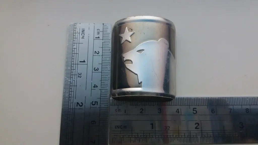 Measurement guide showing height and width dimensions of the NOS Marin square badge.