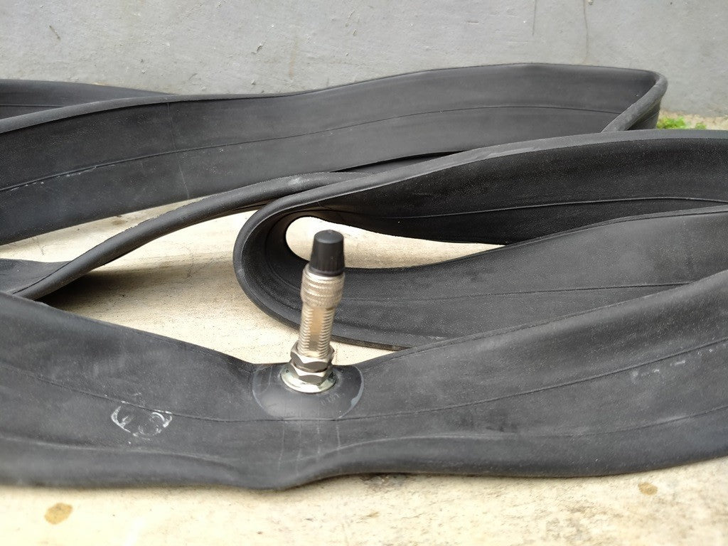 2 Pcs inner tubes for vintage bicycle 28 x 1 1/2 wheel english valve vintage_bike_store