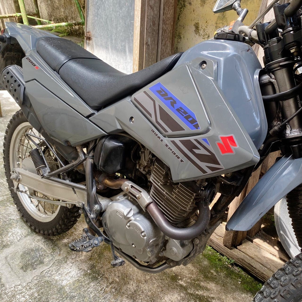 Sticker Decal DR 2020 side cover tank (Free shipping) vintage_bike_store
