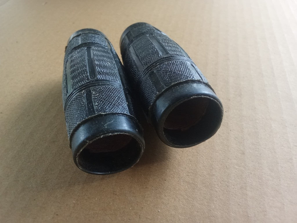 1 Pair Bicycle Handlebar Grips Black STARS 3" length for tricycle bicycle vintage_bike_store