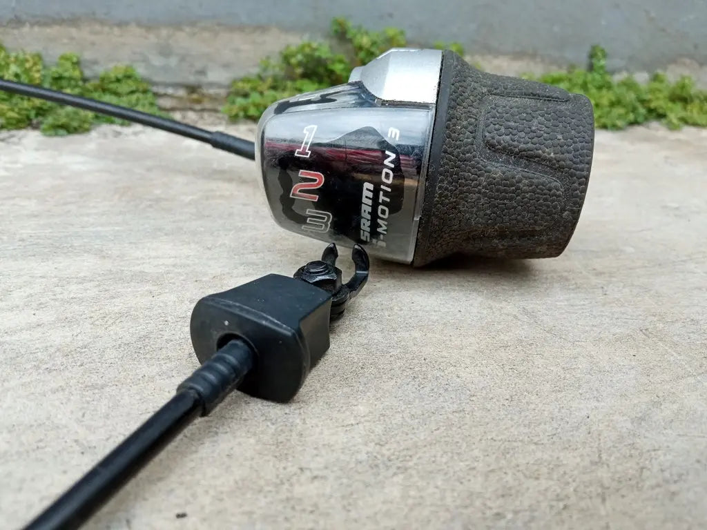SRAM i-Motion internal gear hub shifter